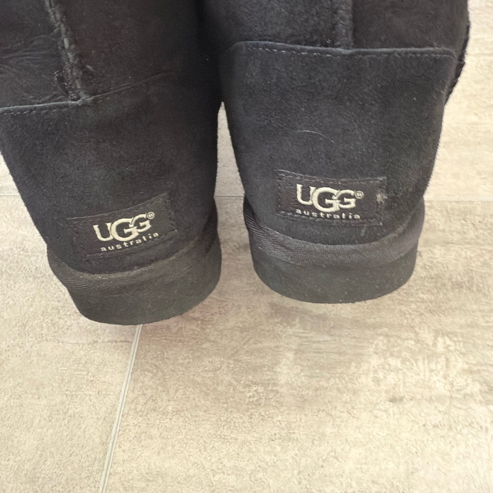 UGG OVER THE KNEE BAILEY BUTTON BOMBER BOOTS Size 8 - Picture 5 of 14